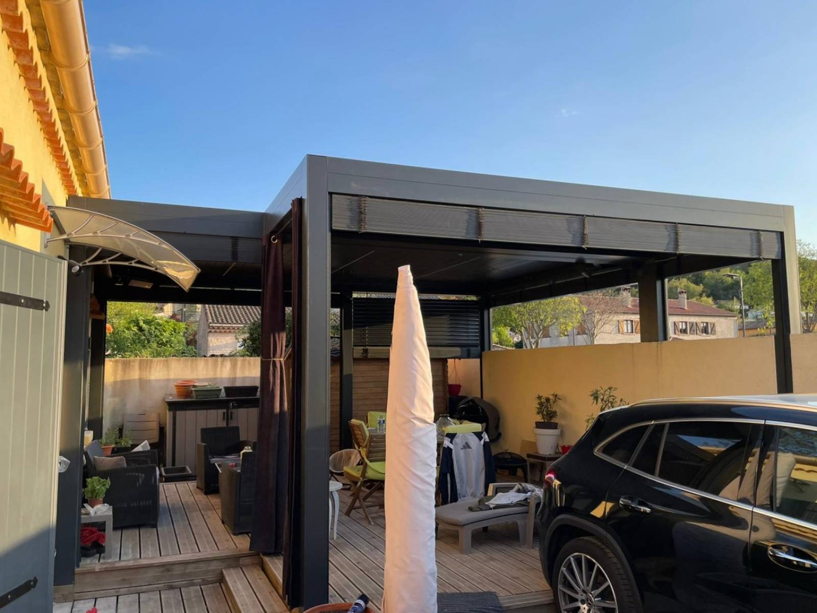 Pergola sur mesure gris anthracite RAL7016 à Marseille 13009