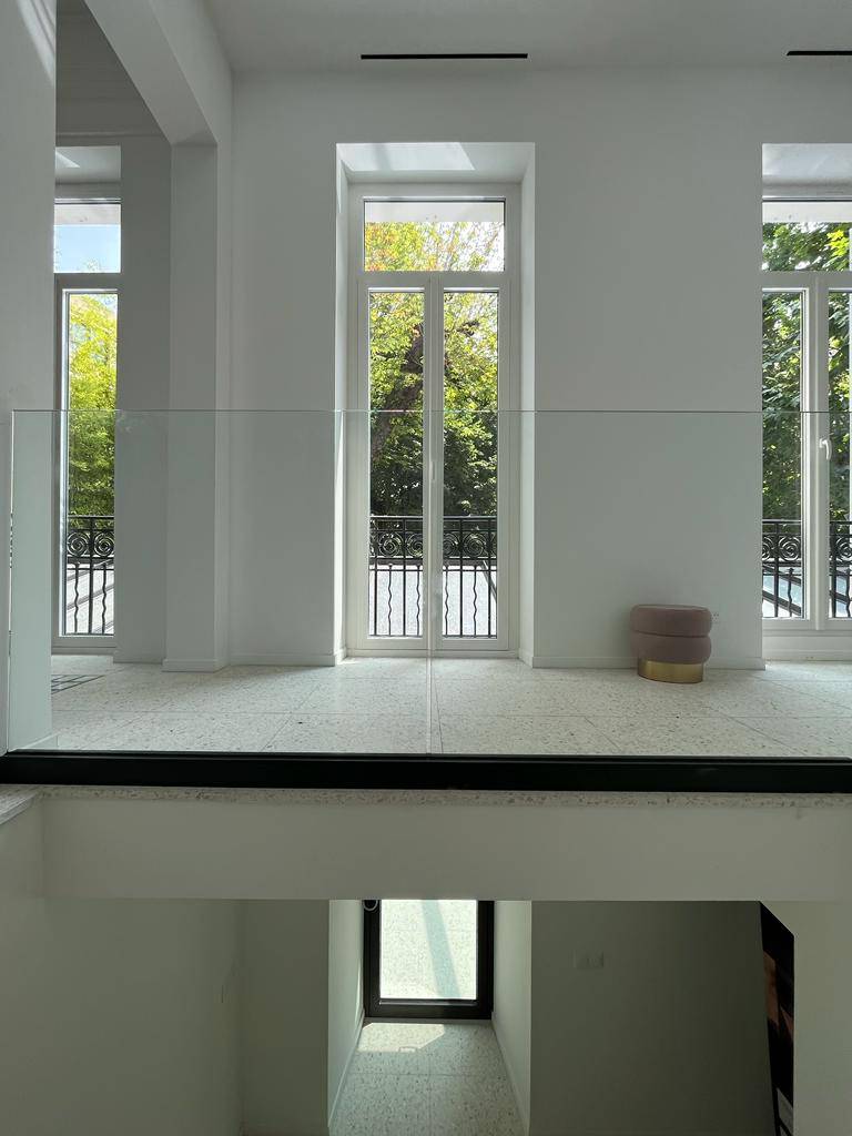 Installation d'un garde-corps en verre moderne à Aubagne 13400